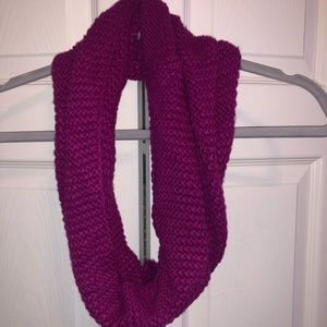 Loop scarf